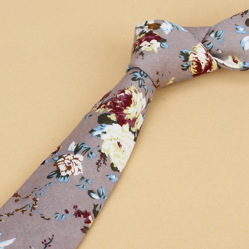 Zupełnie nowy kwiatowy krawat  – Skinny Tie Men recenzja i cena
