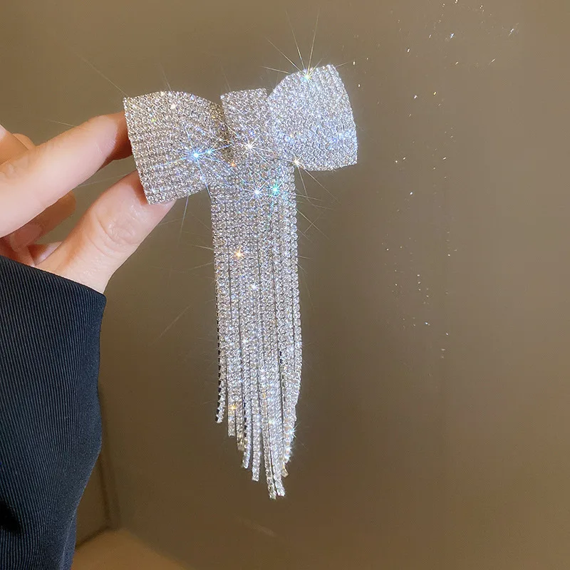 Spinka do włosów z frędzlami i – Tie Clip Silver recenzja i cena