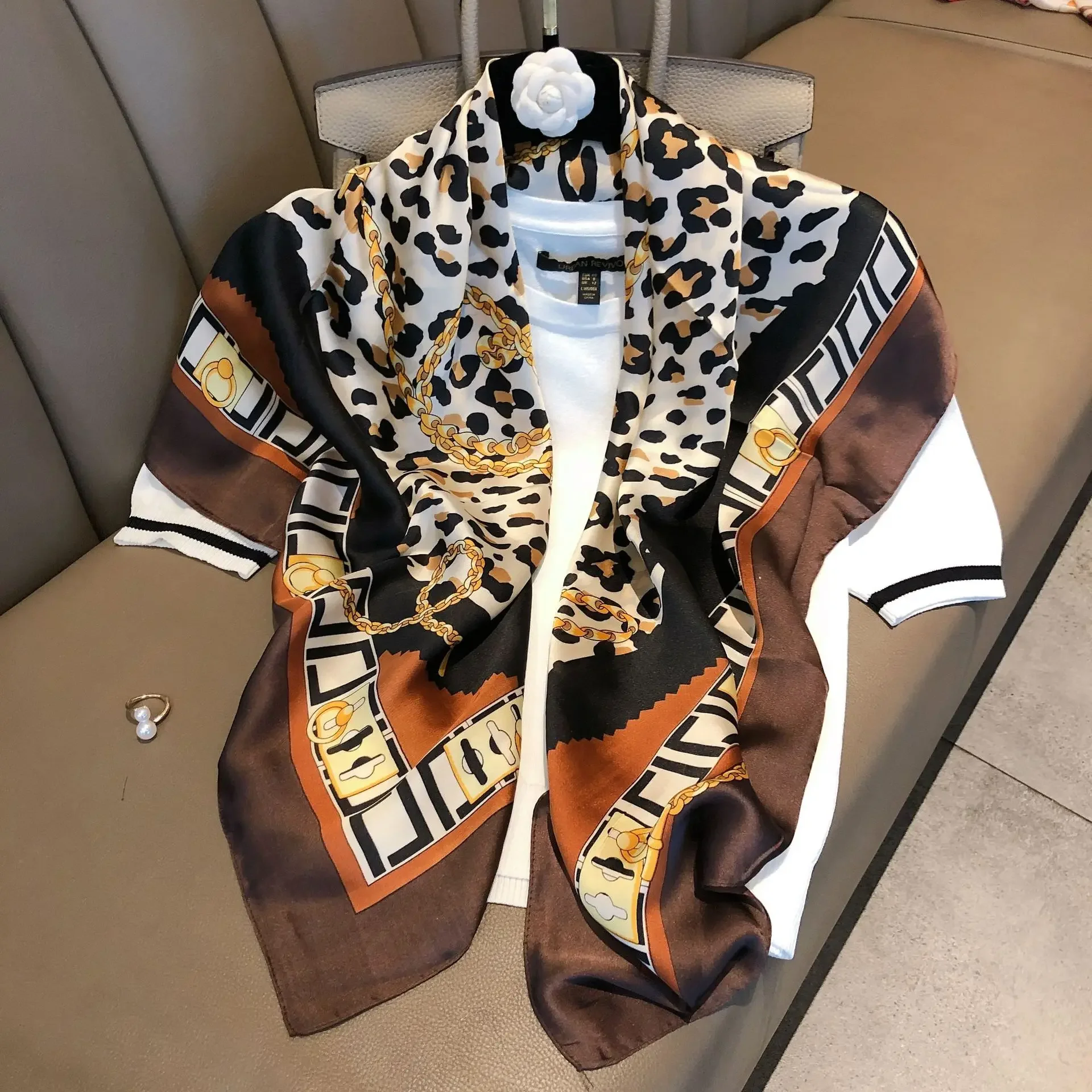 Lekki luksusowy jedwabny szali – Silk Tie Striped recenzja i cena