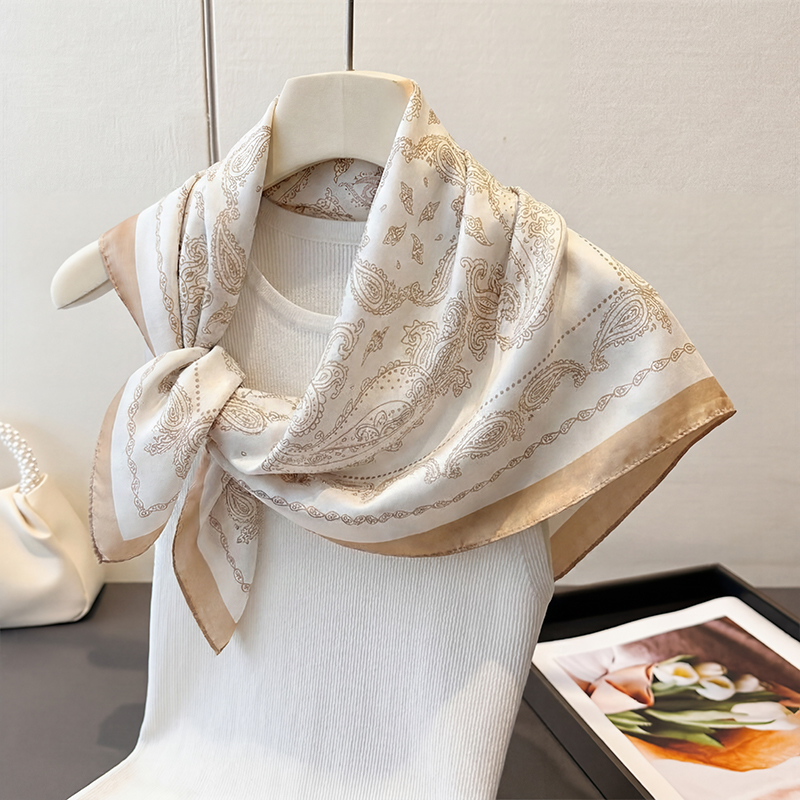 Vintage Beżowa Apaszka Kwadrat – Silk Neck Scarf recenzja i cena