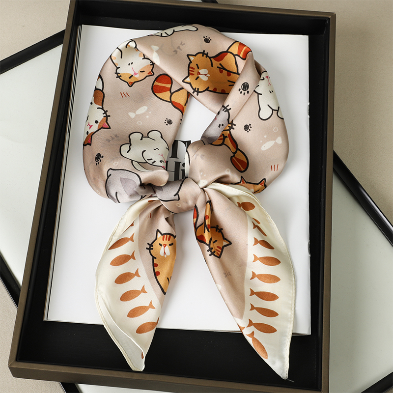 Luksusowy jedwabny szal Gruby  – Silk Neck Scarf recenzja i cena